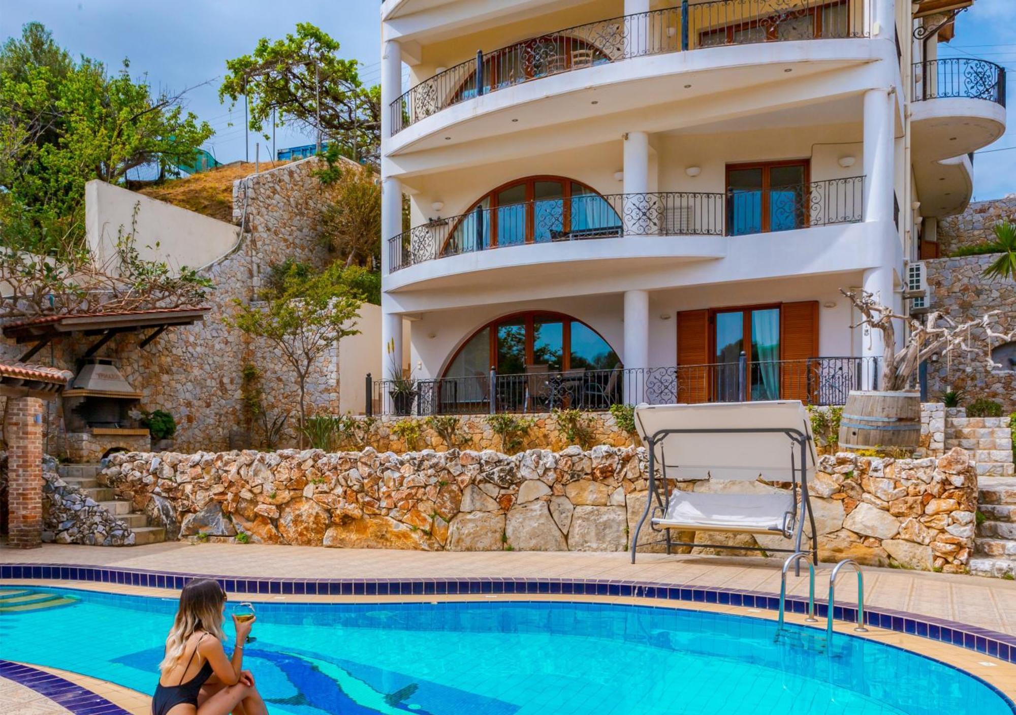 Zen Serenity Retreat With Great Outdoors, Pool & Parking Aptera Bagian luar foto
